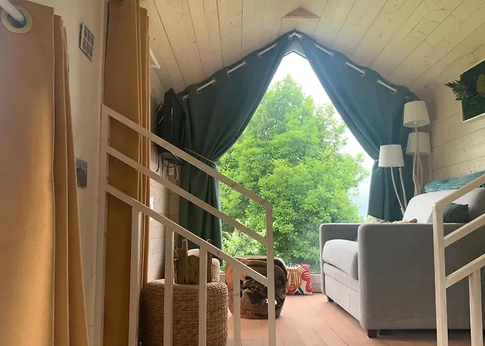 Tiny Du Verger De La Pommeraye Morgny-la-Pommeraye